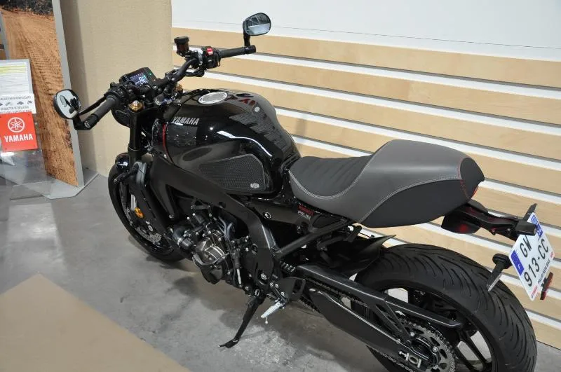 XSR 900