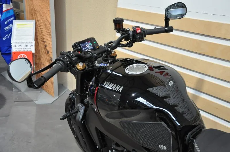 XSR 900