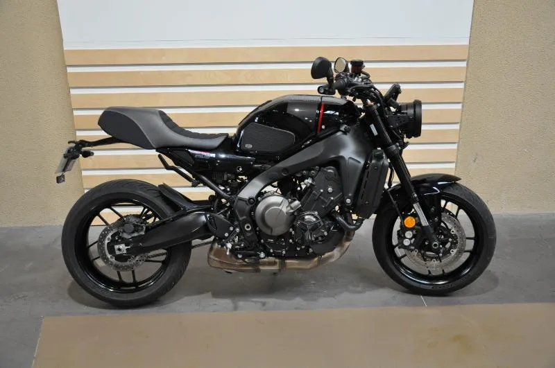 XSR 900