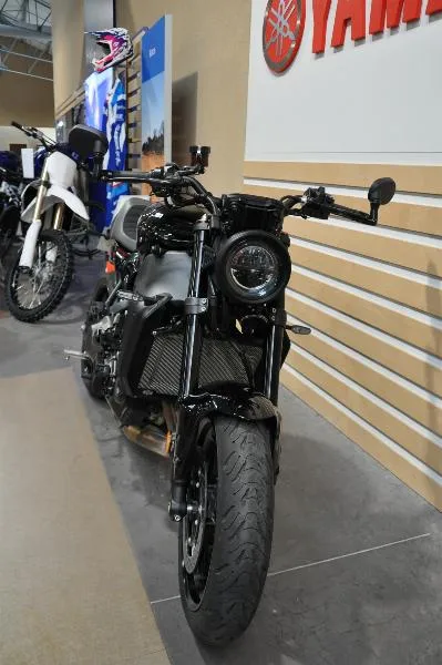 XSR 900