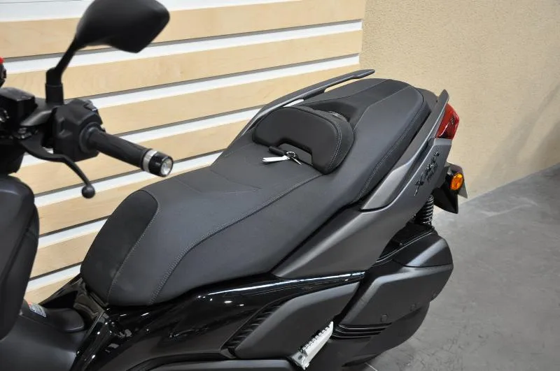 XMAX 300 Tech Max