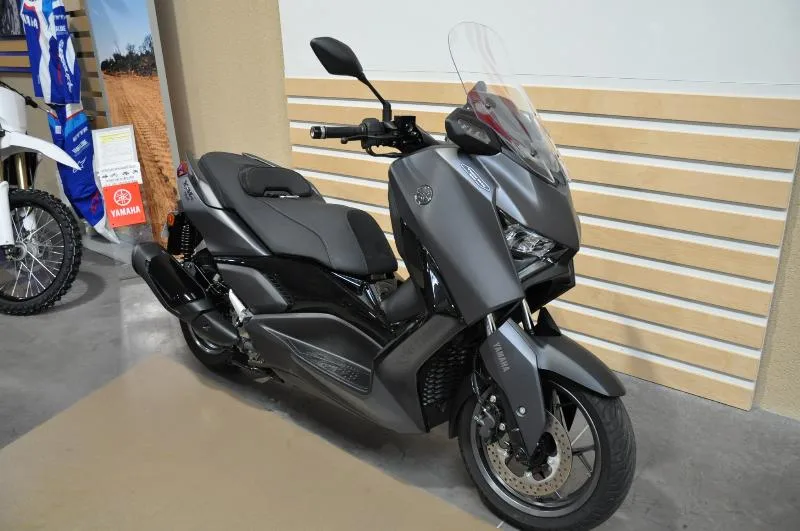 XMAX 300 Tech Max
