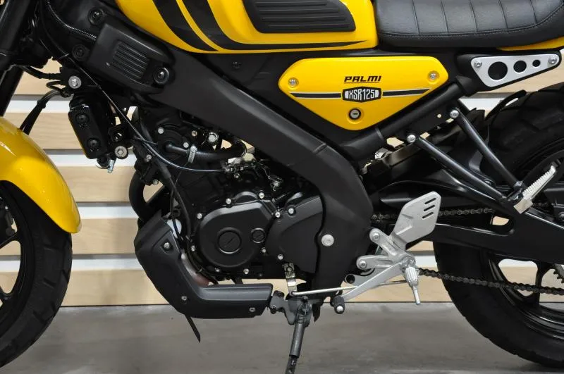 XSR 125