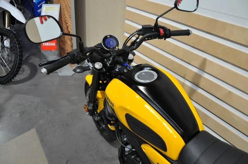 XSR 125