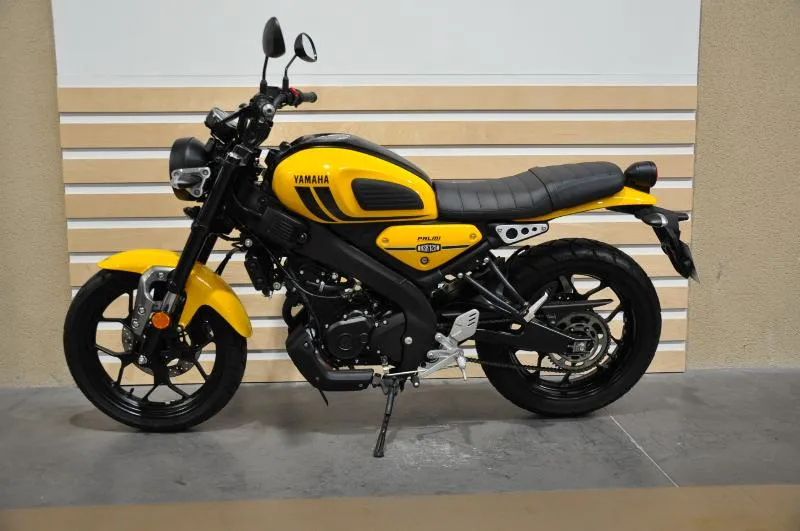 XSR 125