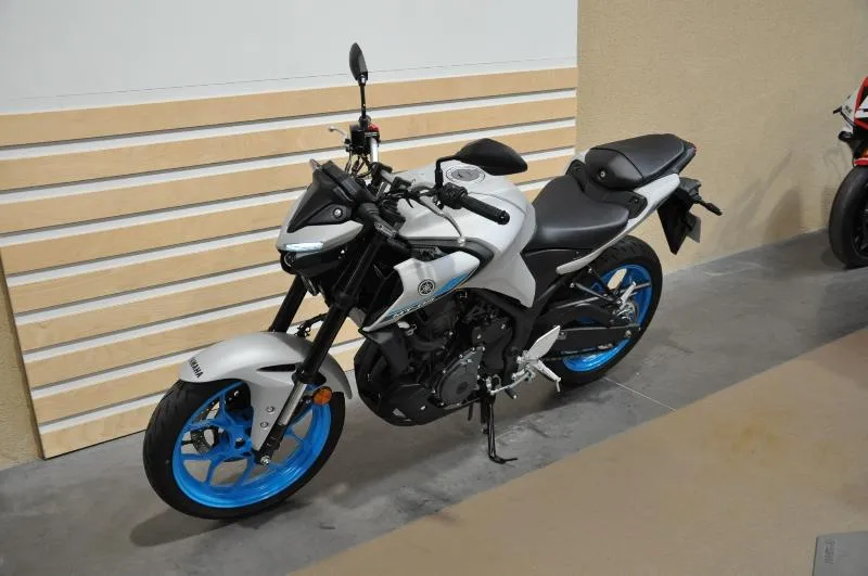 MT03