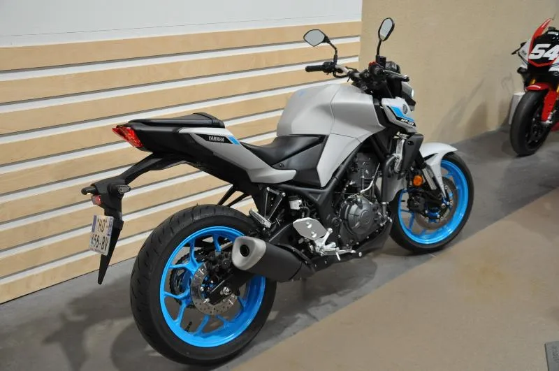 MT03
