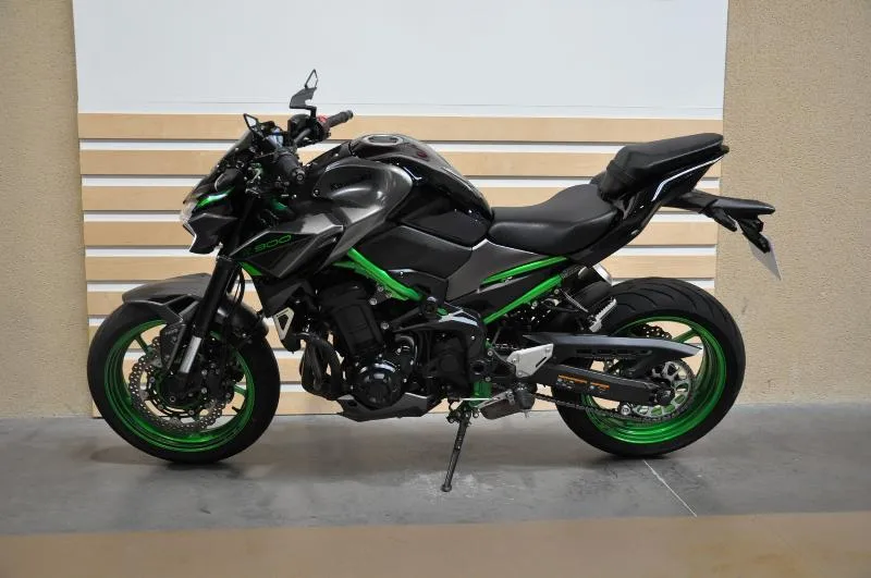 Z 900