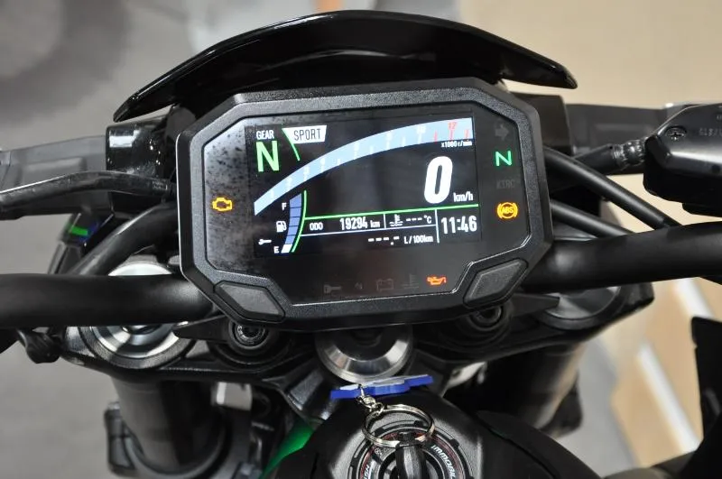 Z 900