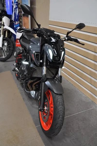 MT07 