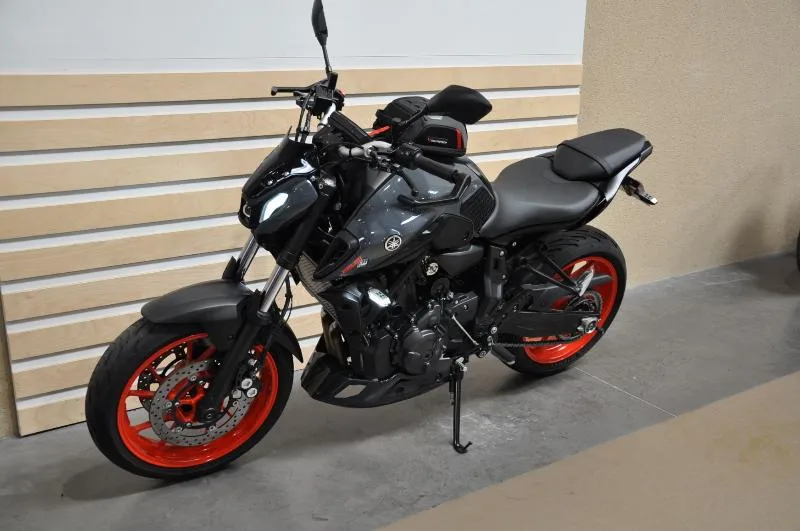 MT07 