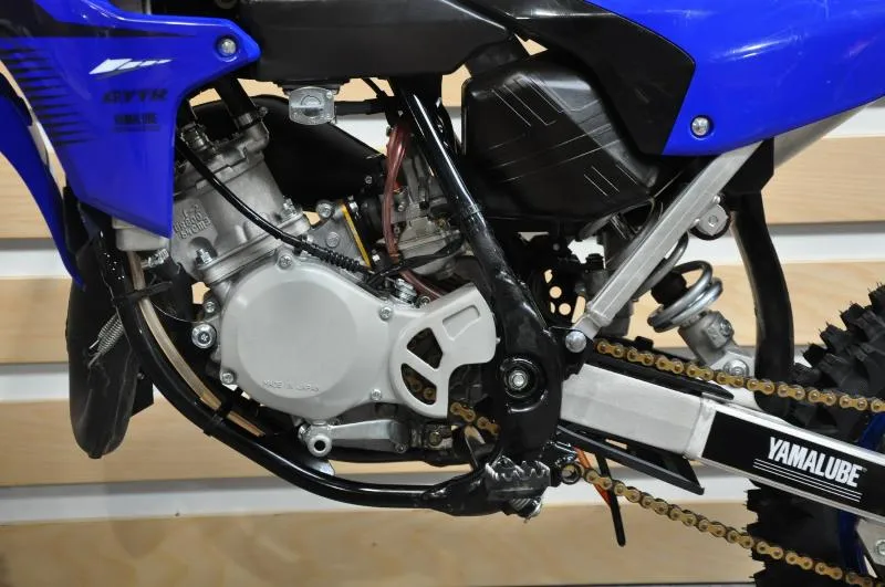 YZ65