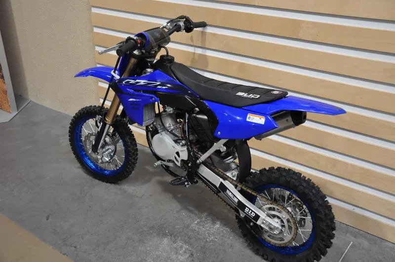 YZ65