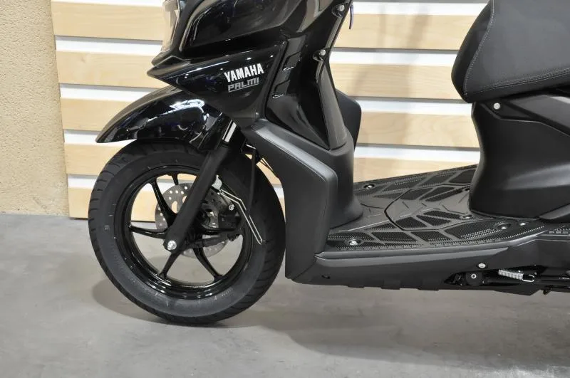 RayZR 125