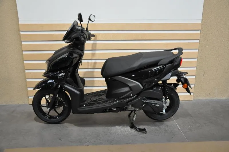 RayZR 125