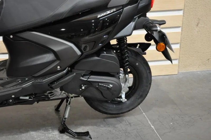 RayZR 125