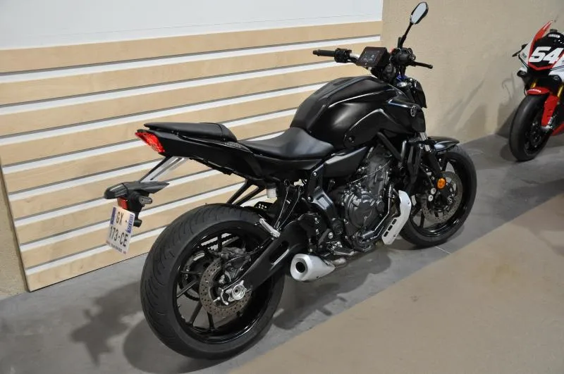 MT07 