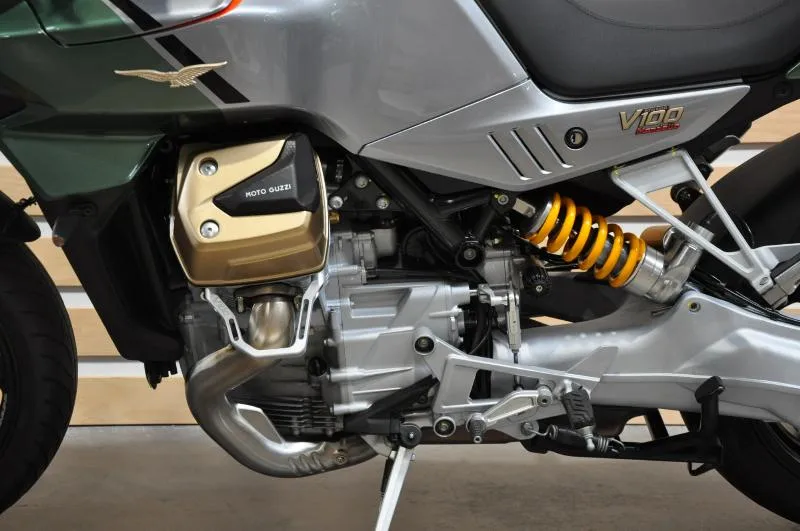 V 100 MANDELLO S