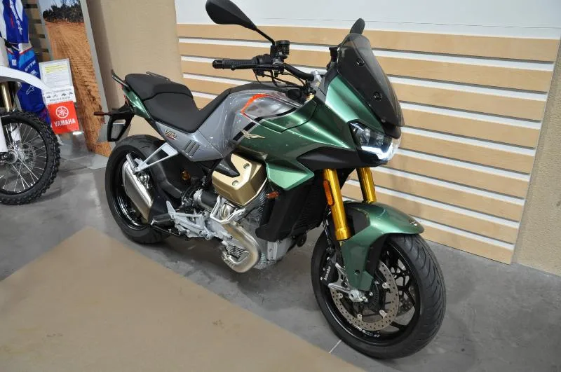 V 100 MANDELLO S