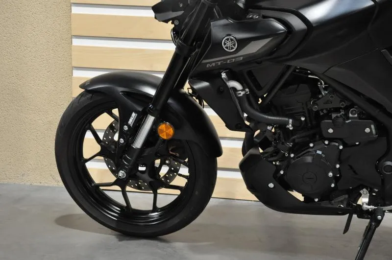 MT03