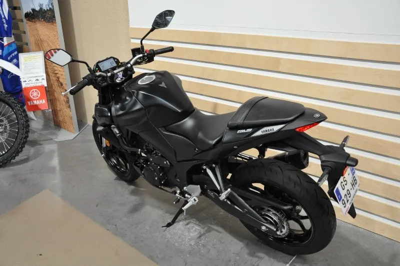 MT03