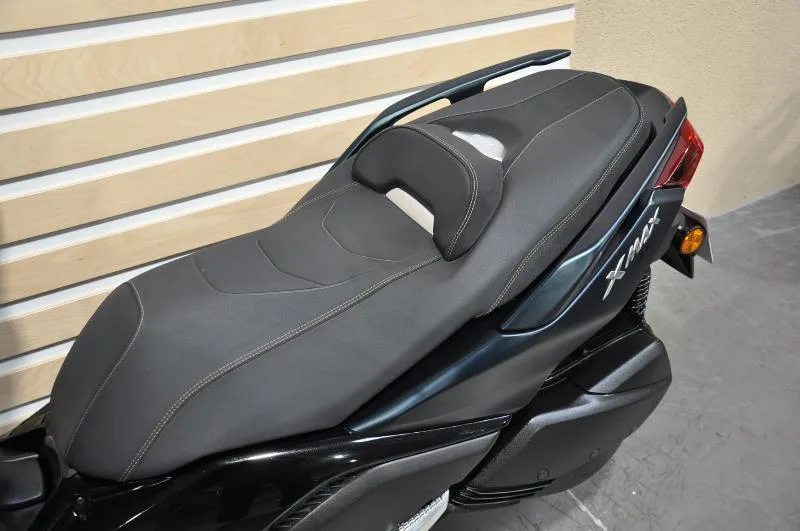 XMAX 300 Tech Max