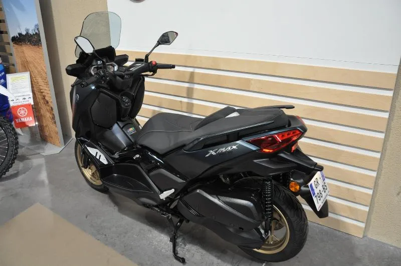 XMAX 300 Tech Max