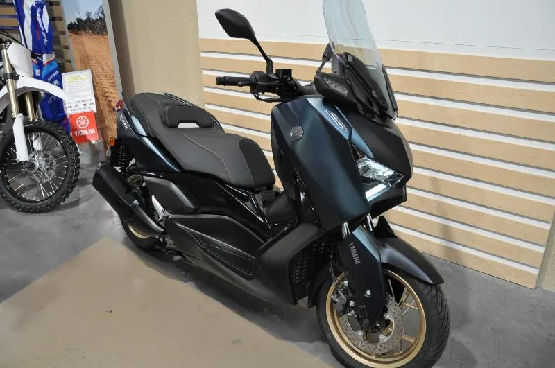 XMAX 300 Tech Max