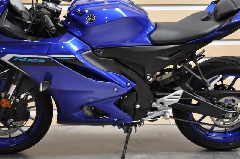 YZFR 125