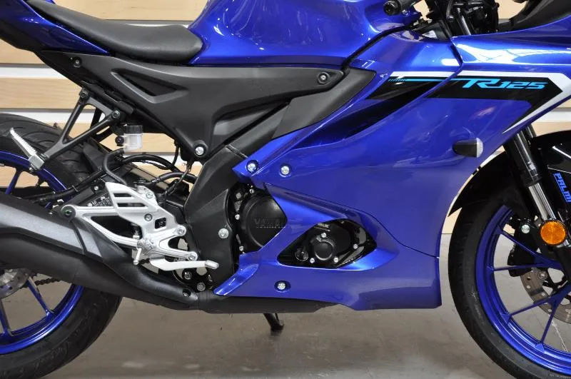 YZFR 125