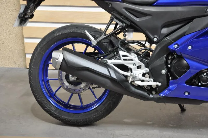 YZFR 125