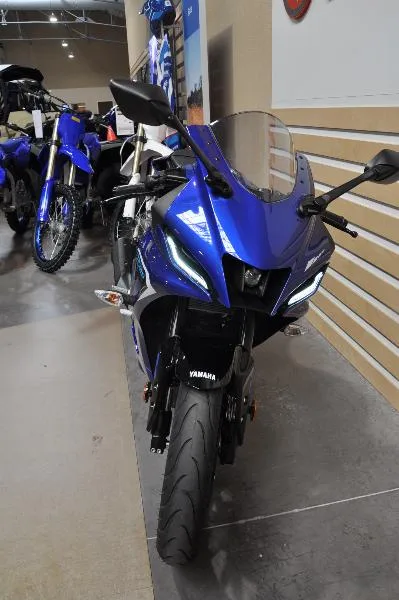YZFR 125