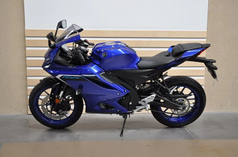 YZFR 125