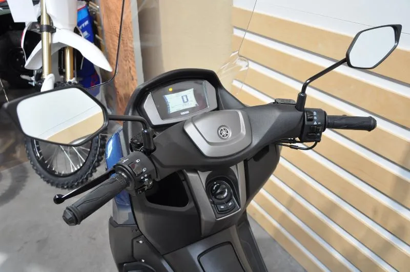 NMAX 125