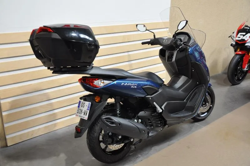 NMAX 125