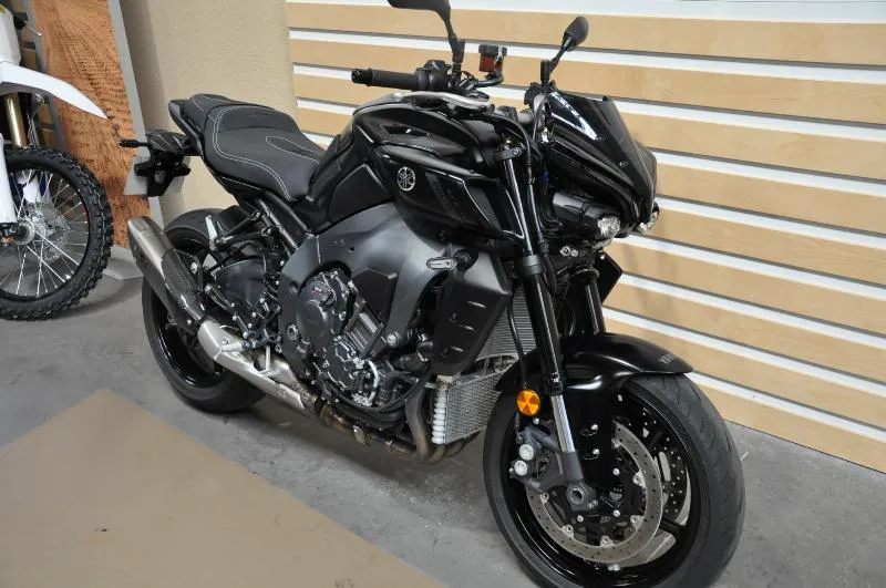 MT10