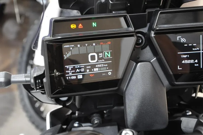 TRACER 9 GT