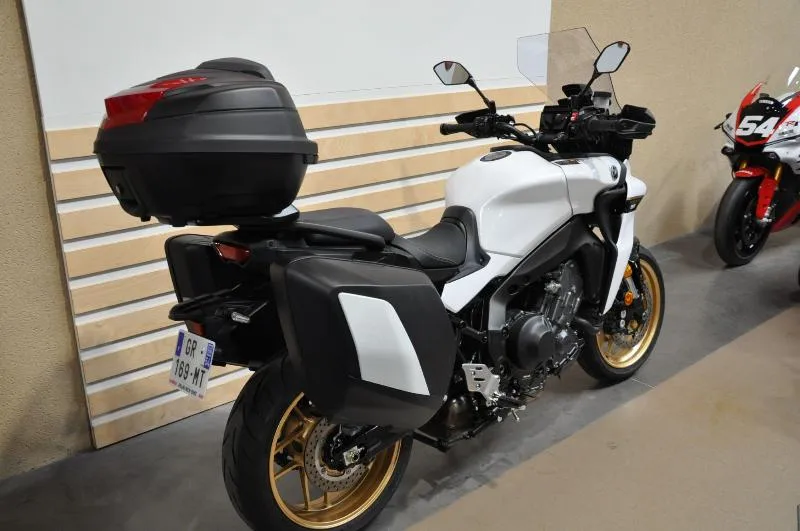 TRACER 9 GT
