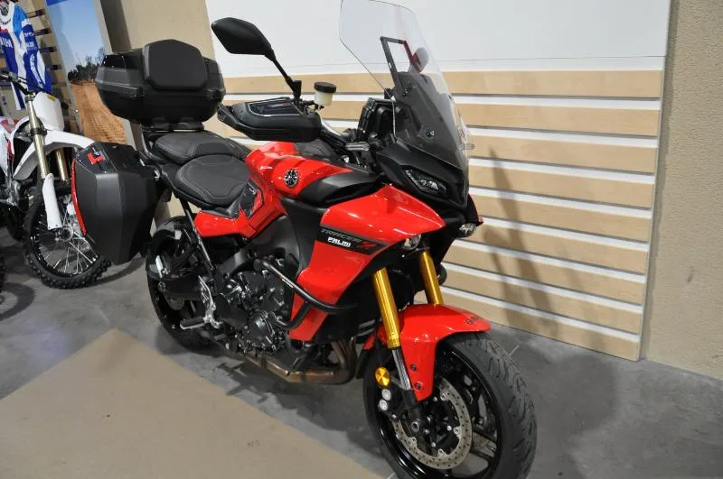 TRACER 9 GT