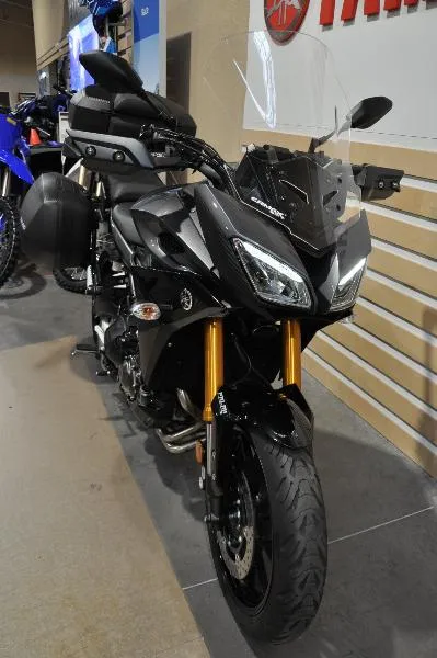 TRACER 900
