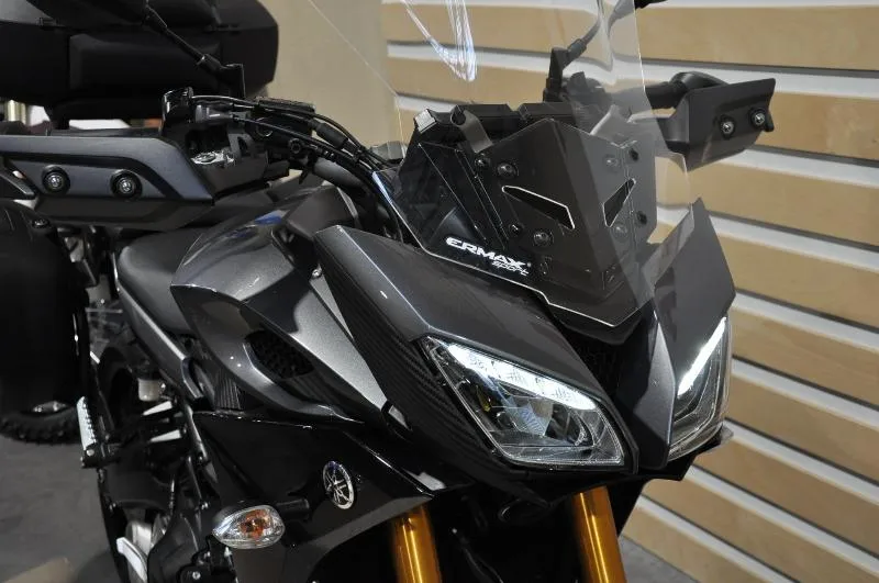 TRACER 900
