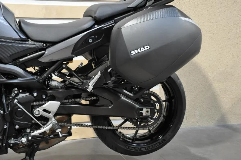 TRACER 900