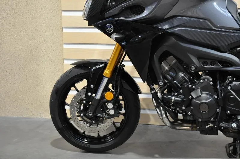TRACER 900