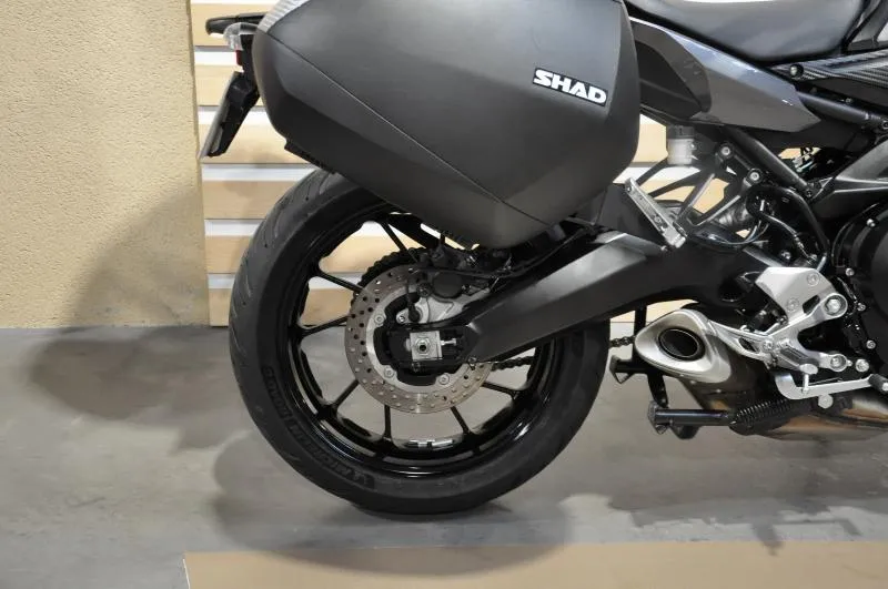 TRACER 900