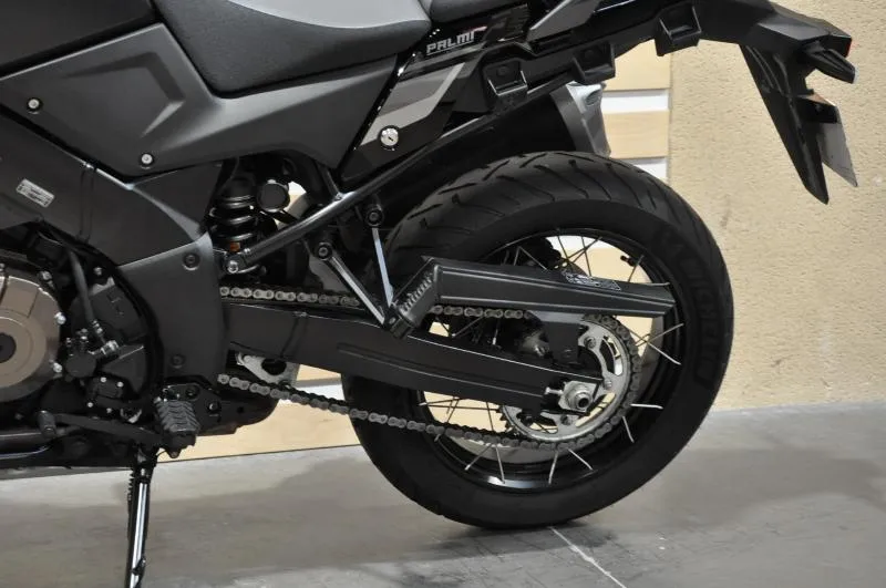 DL VSTROM 1050DE