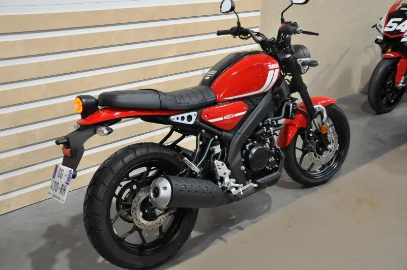 XSR 125