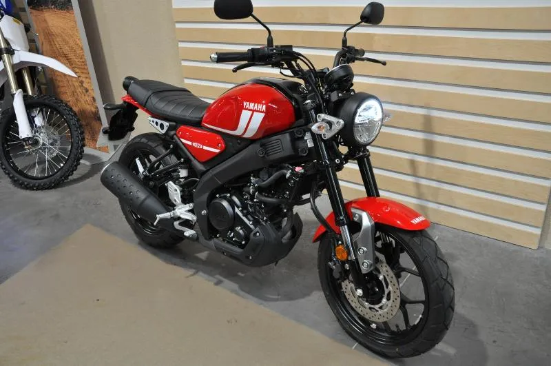 XSR 125