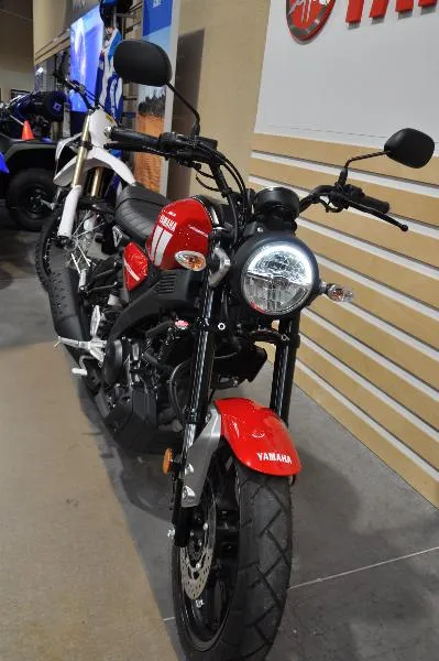 XSR 125