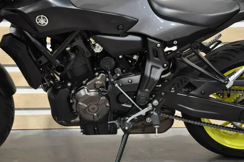 MT07 