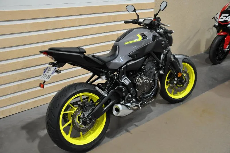MT07 